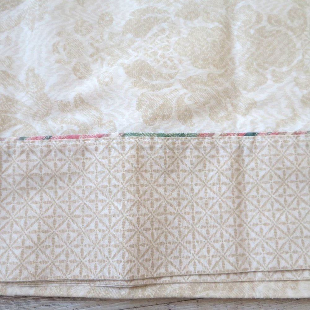 Vintage 1991 Sanderson King Size Pillowcases Pair of 2 Beige No Iron USA Made